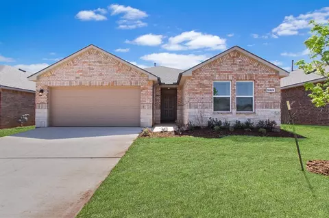 10420 SW 41st St, Mustang, OK 73064