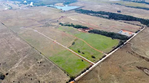 gray wolf drive, Piedmont, OK 73025