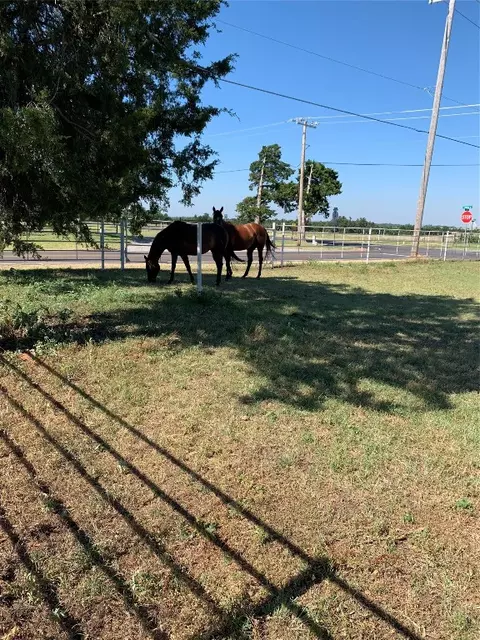 E 1140 Road, Lookeba, OK 73053