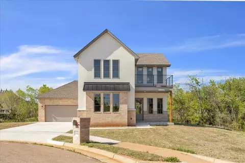 19821 Dalemead Way, Edmond, OK 73012