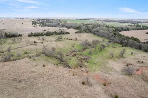 9477 Knob Hl, Perry, OK 73077 photo 15