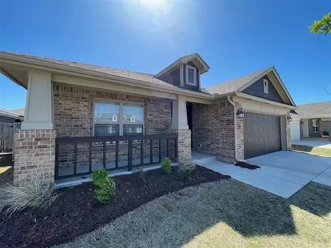 18629 Como Dr, Edmond, OK 73012