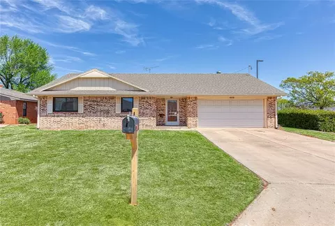 403 Kimberly Dr, Elk City, OK 73644