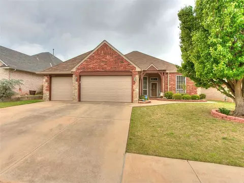 16705 Covington Mnr, Edmond, OK 73012