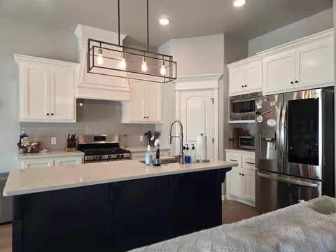 3408 Huron Cir, Moore, OK 73160 photo 3