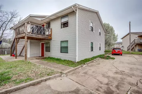 304 Vicksburg Cir, Norman, OK 73071