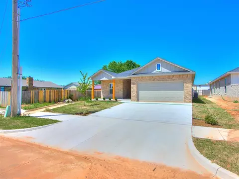 1013 Silver Leaf Dr, Moore, OK 73160 photo 3