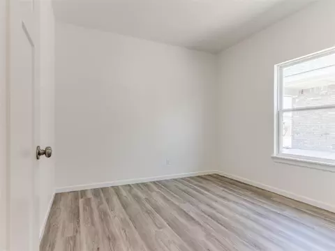 1105 N Silver Leaf Dr, Moore, OK 73160 photo 21