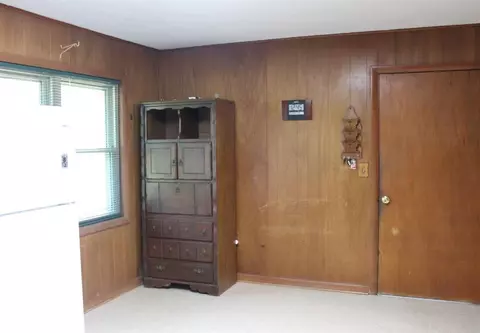 400 E 10th St, Broken Bow, OK 74728 photo 5