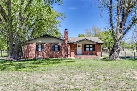 1841 E Fox Ln, Newcastle, OK 73065 photo 5