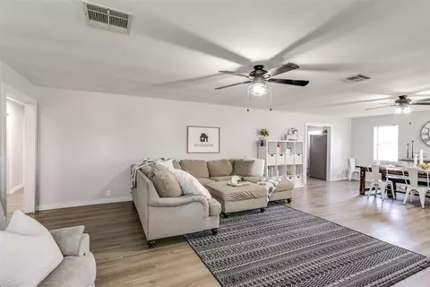 1841 E Fox Ln, Newcastle, OK 73065 photo 11