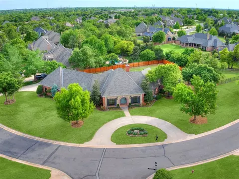 3841 Redmont Trce, Edmond, OK 73034