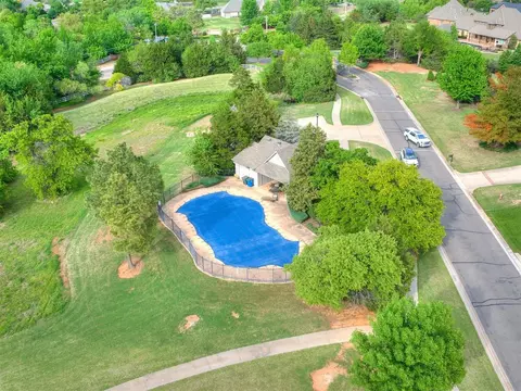 3841 Redmont Trce, Edmond, OK 73034 photo 40