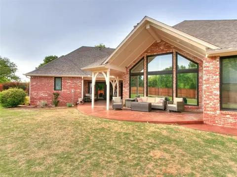 3841 Redmont Trce, Edmond, OK 73034 photo 38