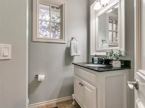 3841 Redmont Trce, Edmond, OK 73034 photo 25