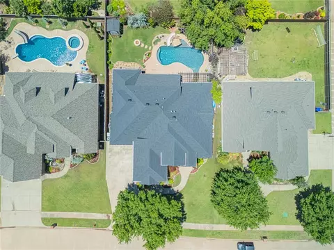 708 Trisha Ln, Norman, OK 73072
