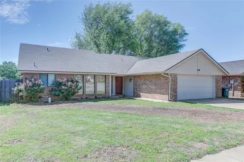 1509 Sand Springs Trl, Edmond, OK 73013