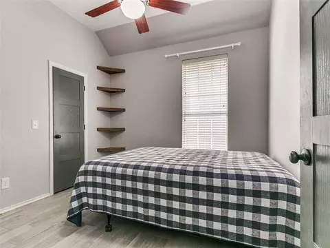 541 Elder Ln, Mustang, OK 73064 photo 20