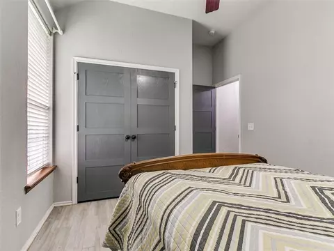 541 Elder Ln, Mustang, OK 73064 photo 25