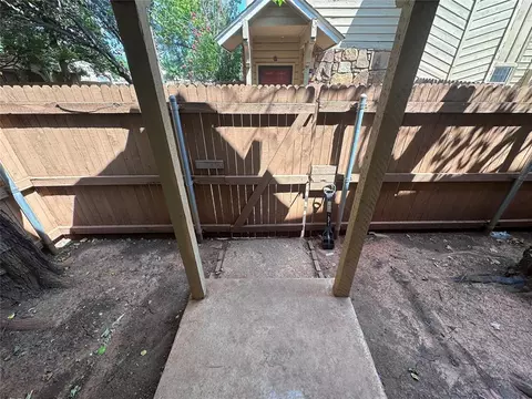 14311 N Pennsylvania Ave #H, Oklahoma City, OK 73134