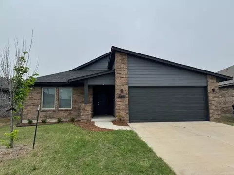 8801 Thera Dr, Oklahoma City, OK 73135