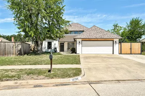 12705 Briar Hollow Dr, Oklahoma City, OK 73170