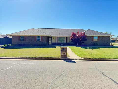 11311 N Grove Ave, Oklahoma City, OK 73162
