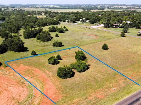 3413 NE 10th St, Blanchard, OK 73010