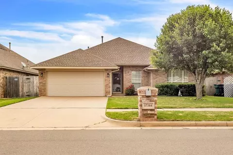 17304 Gold Dr, Edmond, OK 73012