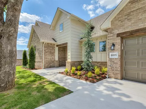 8005 Goldfinch Dr, Guthrie, OK 73044