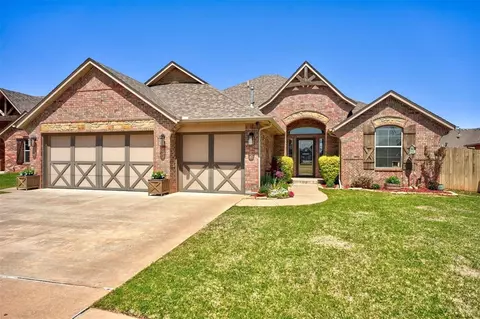 11713 SW 26th Ct, Yukon, OK 73099