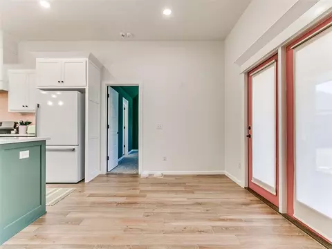 2821 Hazel Holw, Moore, OK 73160 photo 9