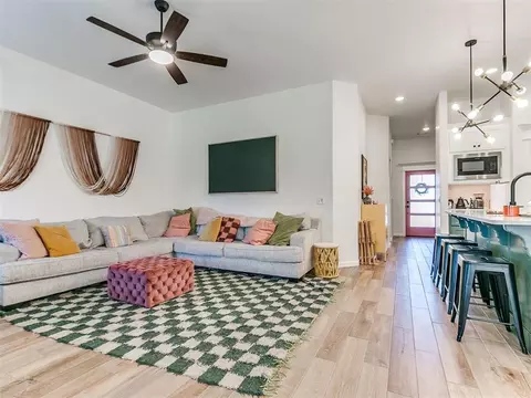 2821 Hazel Holw, Moore, OK 73160 photo 5