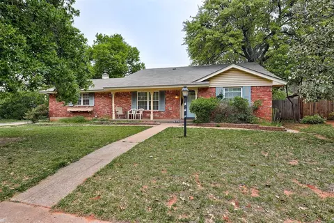 3701 Greenway Ter, Oklahoma City, OK 73115