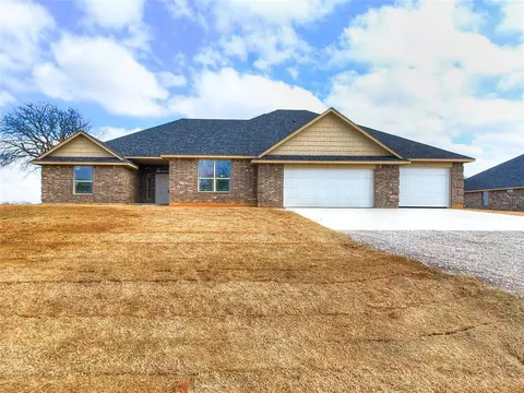 15977 Cimarron Trl, Mcloud, OK 74851 photo 2