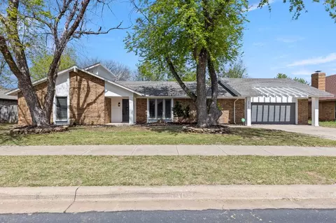 3315 Woodsboro Dr, Norman, OK 73072