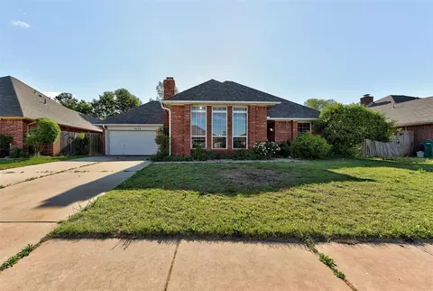 9004 Southlake Dr, Oklahoma City, OK 73159