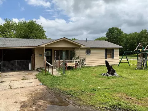 501 W 11th St, Wewoka, OK 74884