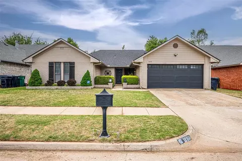 12109 Silver Sun Dr, Oklahoma City, OK 73162