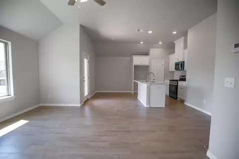 8428 NW 161st St, Edmond, OK 73013
