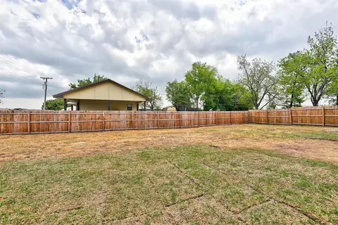 2070 Harrison Ave, Harrah, OK 73045 photo 29