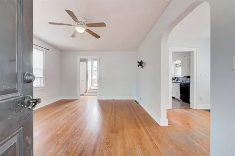 2070 Harrison Ave, Harrah, OK 73045 photo 5