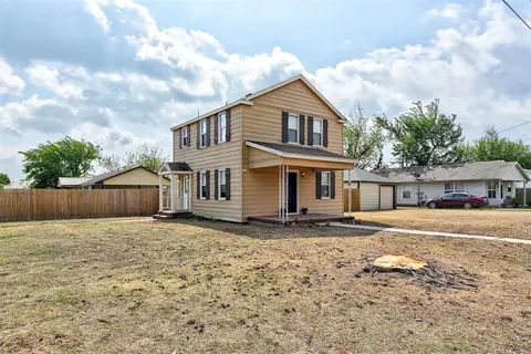 2070 Harrison Ave, Harrah, OK 73045