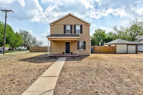 2070 Harrison Ave, Harrah, OK 73045 photo 4
