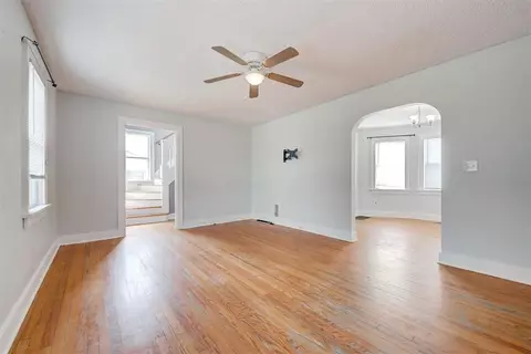 2070 Harrison Ave, Harrah, OK 73045 photo 6