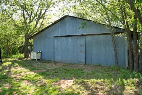 21800 E Reno Ave, Harrah, OK 73045 photo 2