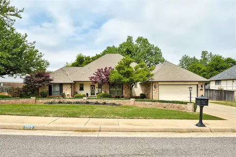 1505 Eagle Dr, Edmond, OK 73034