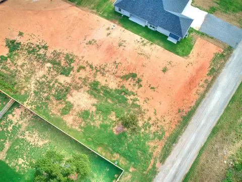 15982 Pecan Rd, Mcloud, OK 74851 photo 5