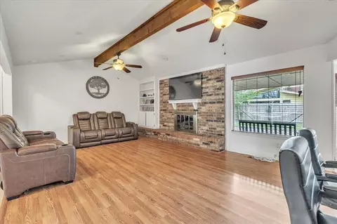 313 E Platt Dr, Yukon, OK 73099 photo 5