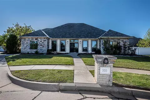 333 NW 145th Ct, Edmond, OK 73013